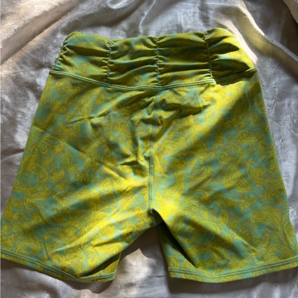 La Hearts High Waist Yellow and Green Shorts - Picture 4 of 5